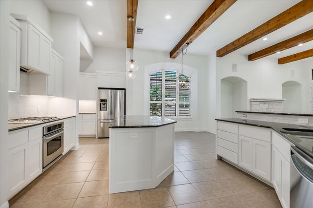 2617 University Club DR, Austin, TX 78732