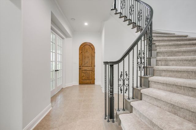 2617 University Club DR, Austin, TX 78732