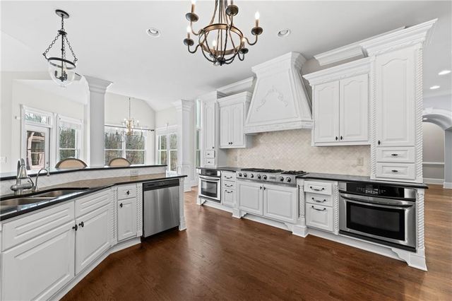 105 Chablis Ct, Braselton, GA 30517