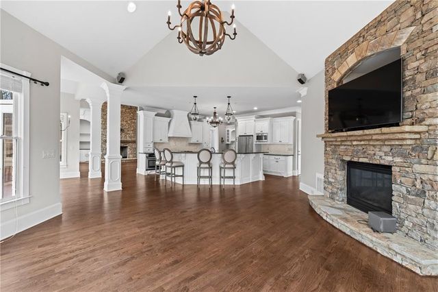 105 Chablis Ct, Braselton, GA 30517