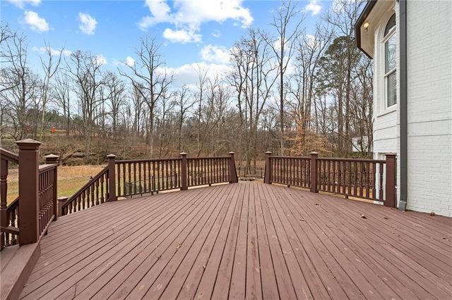 105 Chablis Ct, Braselton, GA 30517
