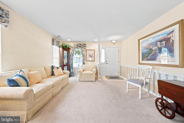 38 PITMAN PL, Sewell, NJ 08080