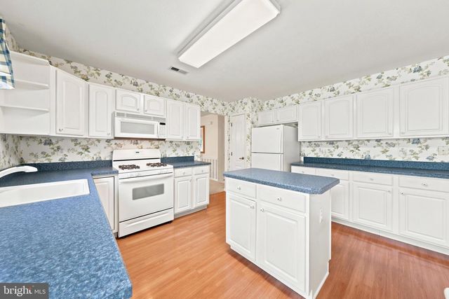 38 PITMAN PL, Sewell, NJ 08080