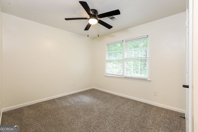 85 Valleyside Drive S, Dallas, GA 30157