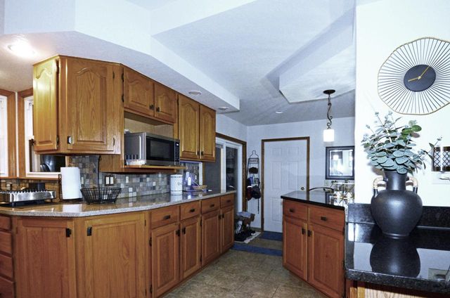 5415 S Nicolet DRIVE, New Berlin, WI 53151