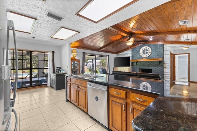 4605 POST HOUSE DRIVE, Plant City, FL 33565