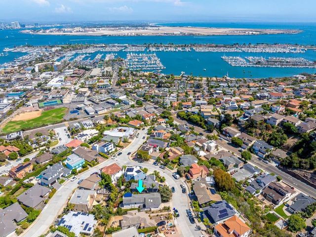 3222 Hill Street, San Diego, CA 92106