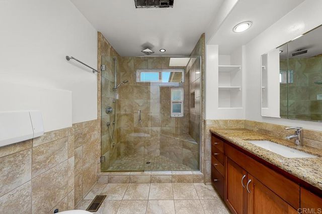 3222 Hill Street, San Diego, CA 92106