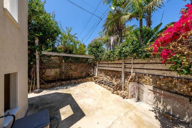 3222 Hill Street, San Diego, CA 92106