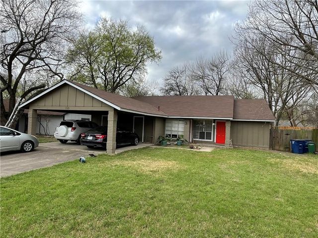 105 Meteor DR A, Austin, TX 78745