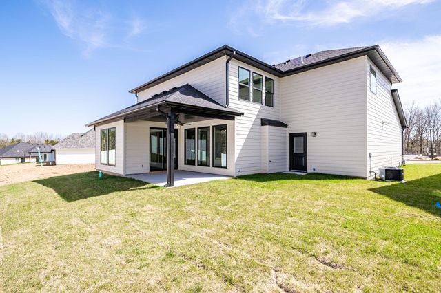 4901 WHISPER CT, Columbia, MO 65203