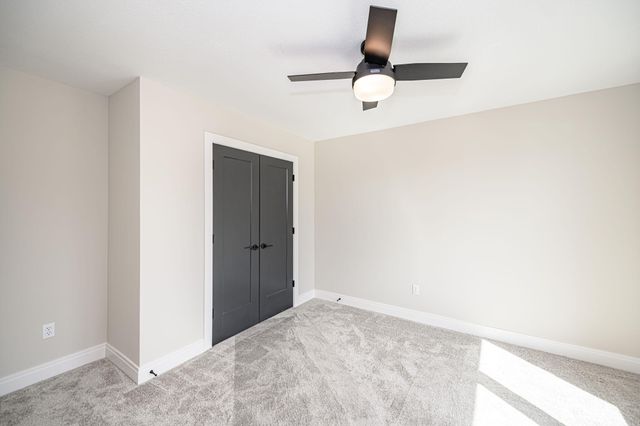 4901 WHISPER CT, Columbia, MO 65203