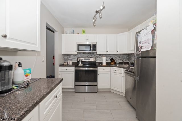 112 Sherwood Ave, Paterson City, NJ 07502