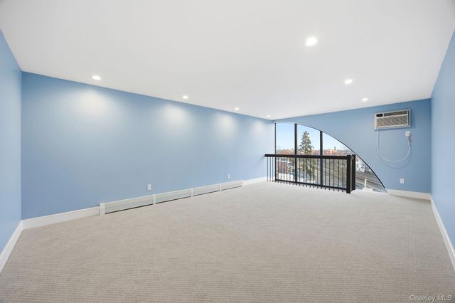8462 Austin Street C3, Kew Gardens, NY 11415