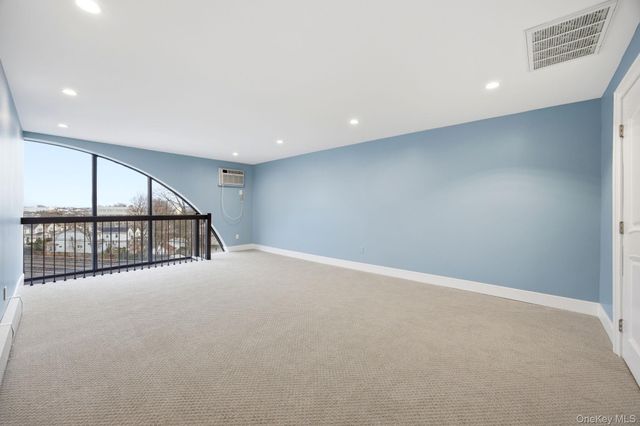 8462 Austin Street C3, Kew Gardens, NY 11415
