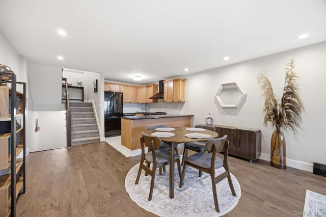 8462 Austin Street C3, Kew Gardens, NY 11415