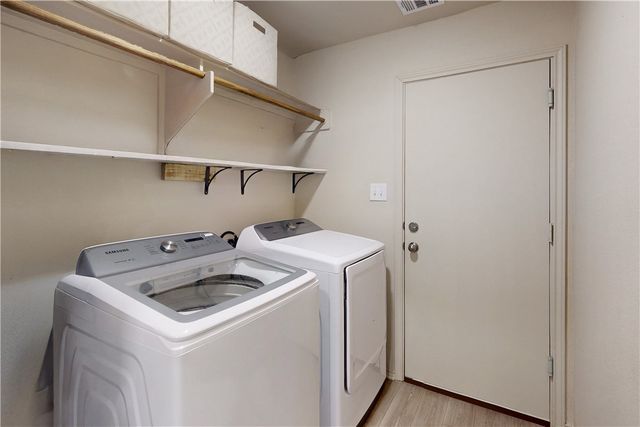 2145 Heritage Meadow Lane, Bryan, TX 77803