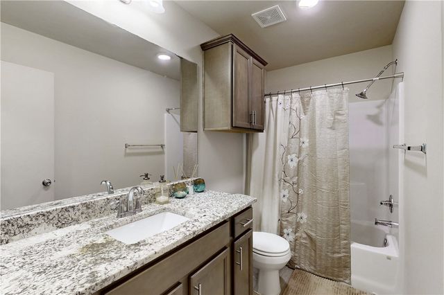 2145 Heritage Meadow Lane, Bryan, TX 77803