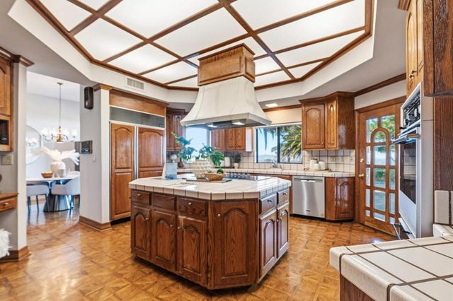 200 Tobin Clark Drive, Hillsborough, CA 94010