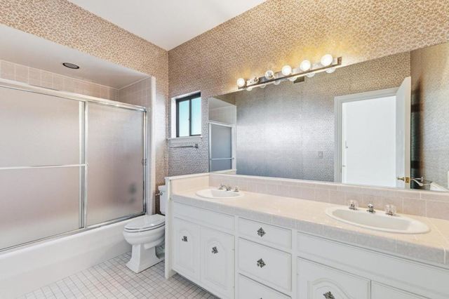 200 Tobin Clark Drive, Hillsborough, CA 94010