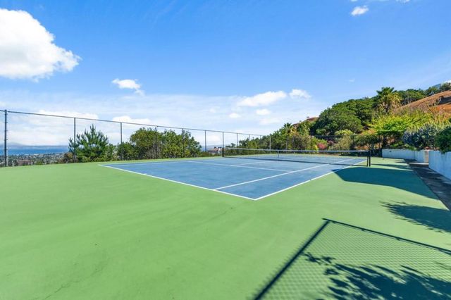 200 Tobin Clark Drive, Hillsborough, CA 94010