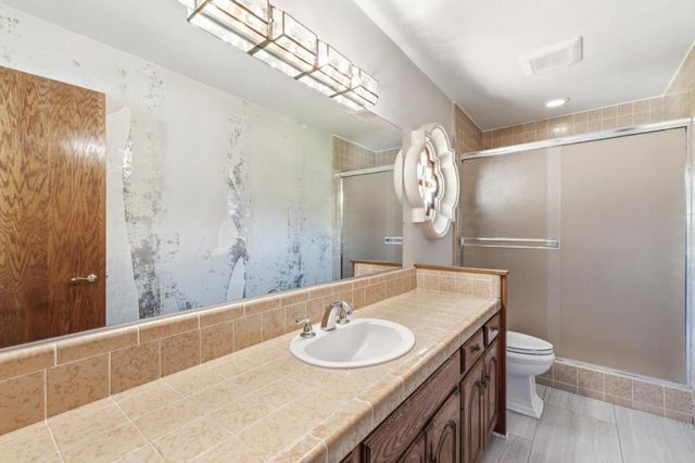 200 Tobin Clark Drive, Hillsborough, CA 94010