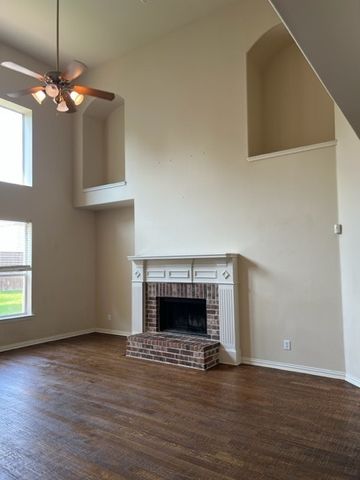 321 Greenfield Drive, Murphy, TX 75094