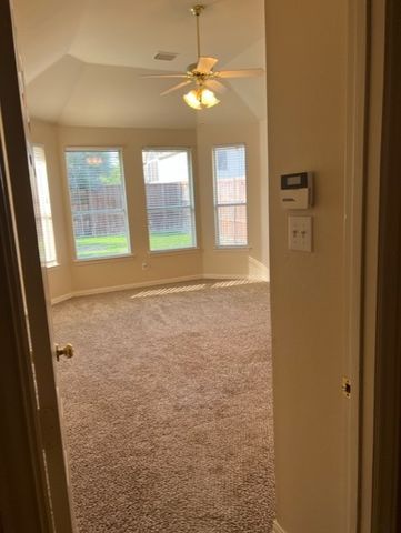 321 Greenfield Drive, Murphy, TX 75094