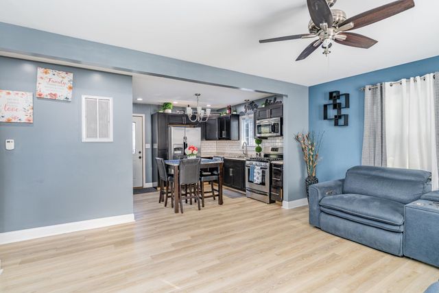 614 S Wellington Street, South Bend, IN 46619