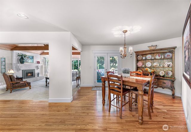 15403 NE 144th Place, Woodinville, WA 98072