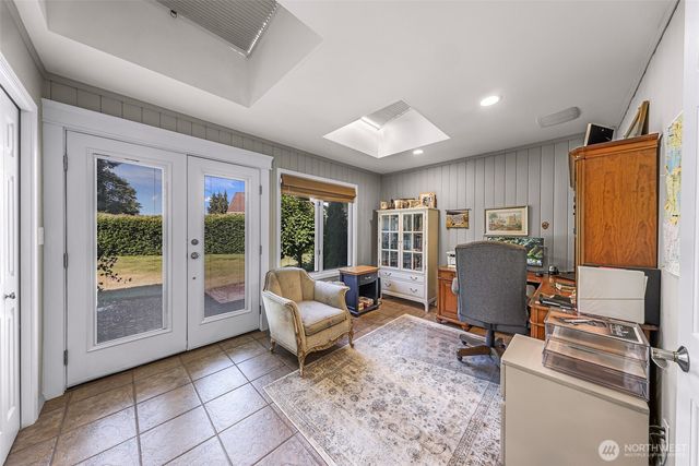 15403 NE 144th Place, Woodinville, WA 98072