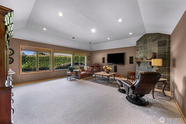 15403 NE 144th Place, Woodinville, WA 98072