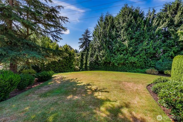 15403 NE 144th Place, Woodinville, WA 98072
