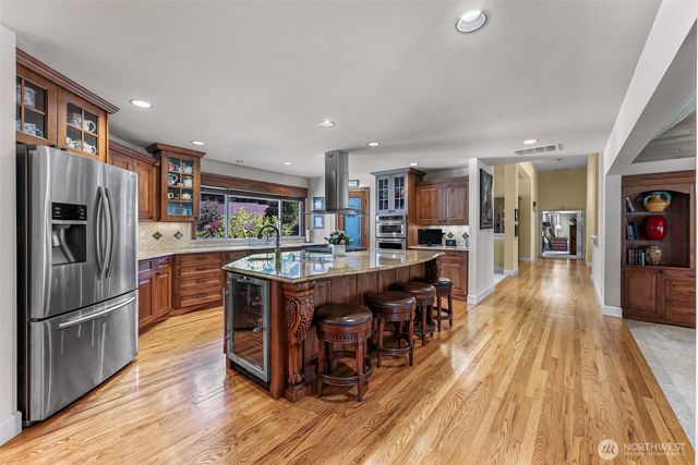 15403 NE 144th Place, Woodinville, WA 98072