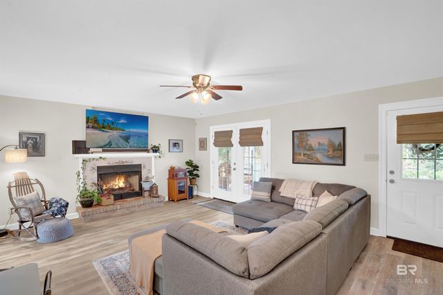 12737 Clay City Road, Fairhope, AL 36532