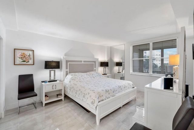 3224 S Ocean Boulevard 615-B, Highland Beach, FL 33487