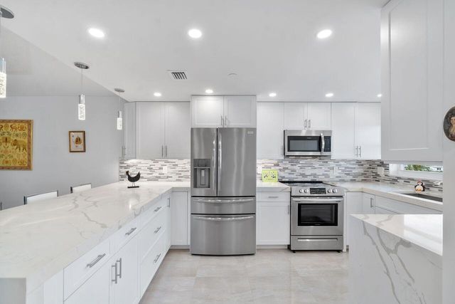 3224 S Ocean Boulevard 615-B, Highland Beach, FL 33487