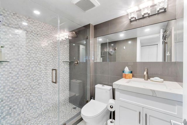 3224 S Ocean Boulevard 615-B, Highland Beach, FL 33487