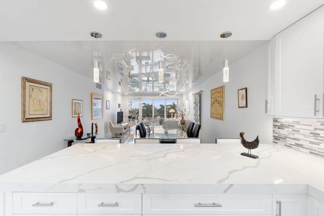 3224 S Ocean Boulevard 615-B, Highland Beach, FL 33487