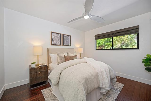 629 Canyon Dr, Auburn, CA 95603
