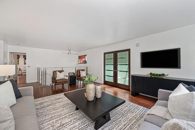 629 Canyon Dr, Auburn, CA 95603