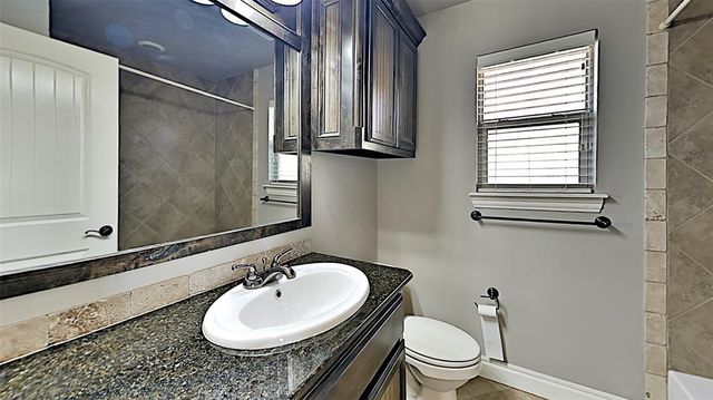 1612 NW 157th Circle, Edmond, OK 73013