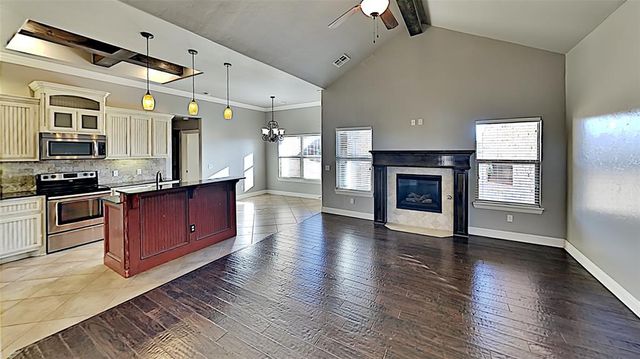 1612 NW 157th Circle, Edmond, OK 73013