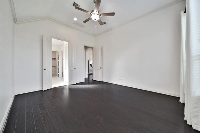 11030 Sarah Bluff Lane, Cypress, TX 77433