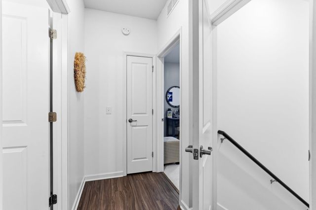 4648 Benjamin Place, Woodbury, MN 55129