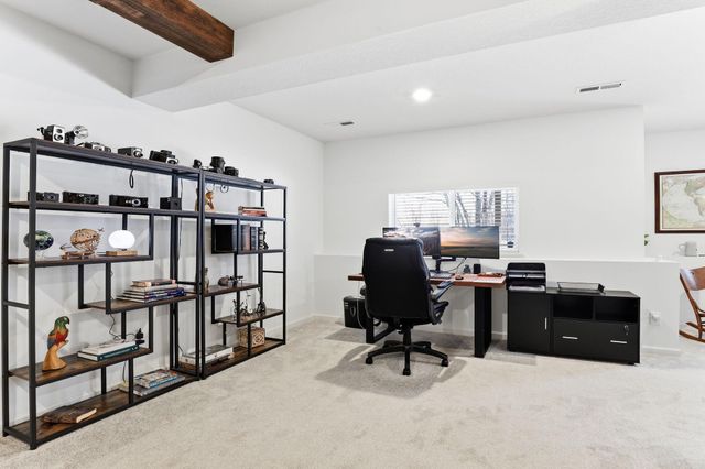 4648 Benjamin Place, Woodbury, MN 55129