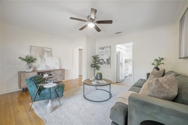 1211 E PARK CIRCLE, Tampa, FL 33604