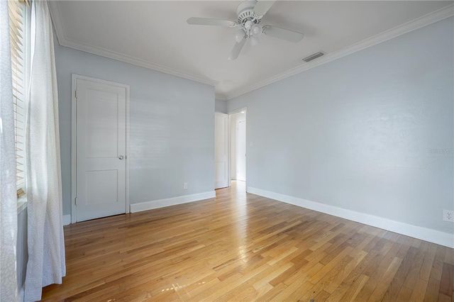 1211 E PARK CIRCLE, Tampa, FL 33604