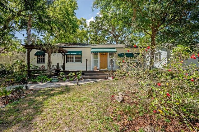 1211 E PARK CIRCLE, Tampa, FL 33604