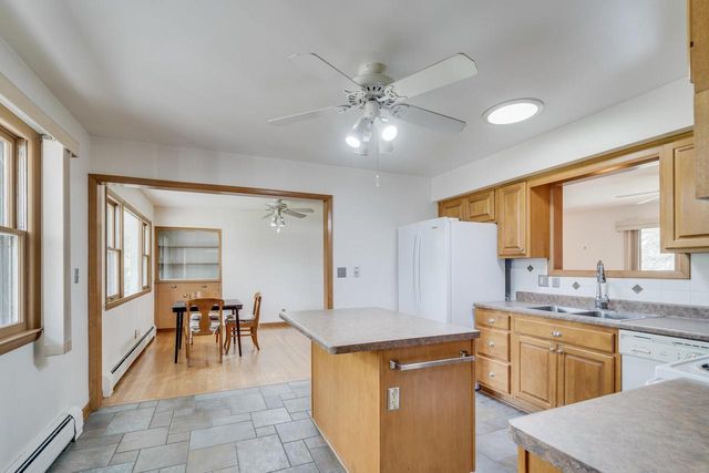 4129 86th STREET, Kenosha, WI 53142